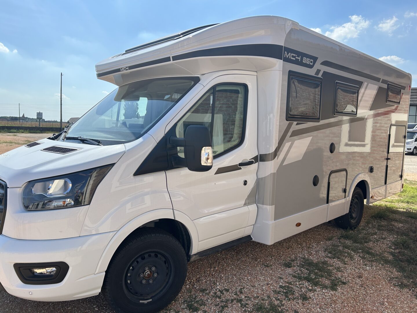 McLouis MC4 860